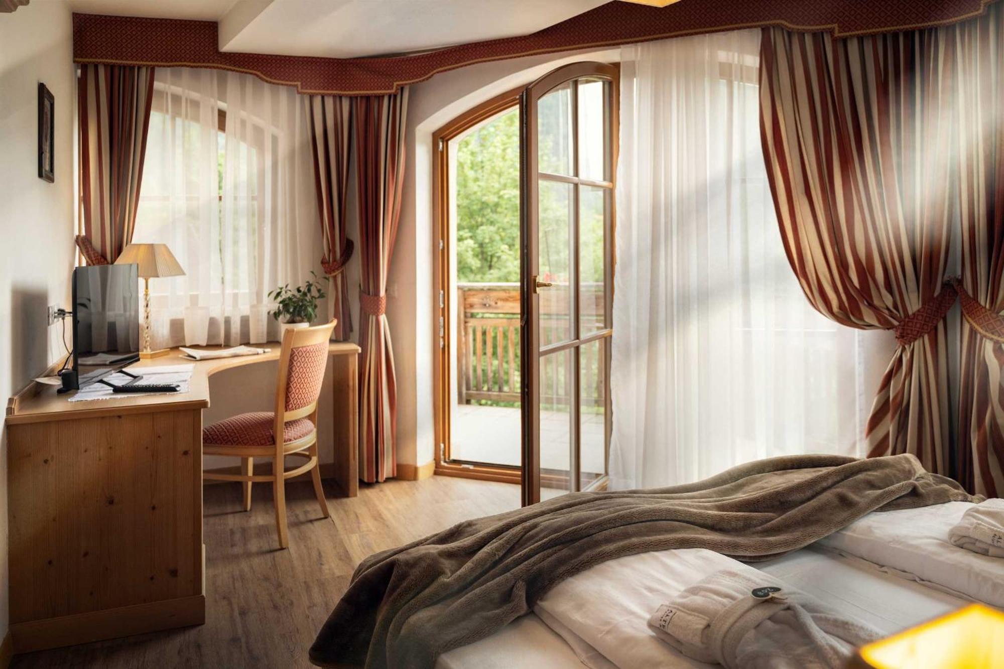 Hotel Alte Muehle 4 Stelle Campo Tures Exterior photo